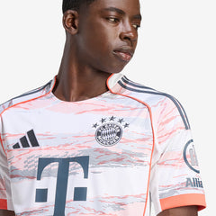 Bayern Munich 25/26 Away Shirt
