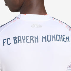 Bayern Munich 25/26 Away Shirt