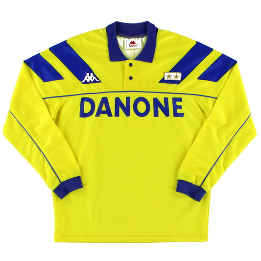 1992-94 Juventus Away Shirt