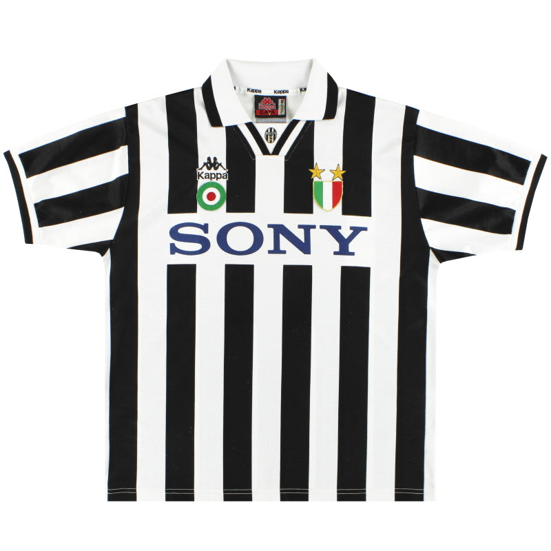 1995-96 Juventus Home Shirt