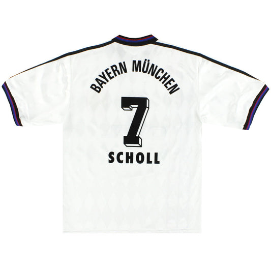 1996-98 Bayern Munich Away Shirt Scholl